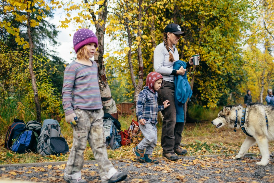 2018_09_Woodstock-311 Children and doggo