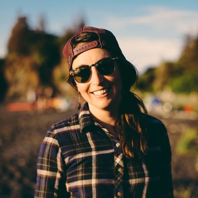 laura Laura smiling